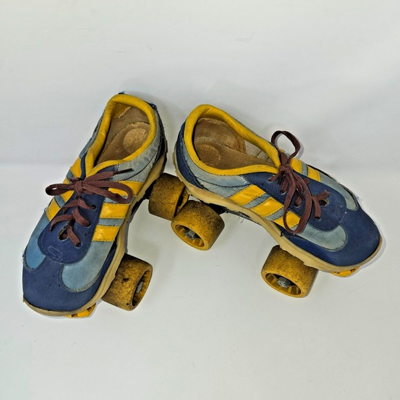 Vintage Nash Cruisers Roller Skates Youth Size 13-1 Blue Yellow Indoor Outdoor - Picture 2 of 16